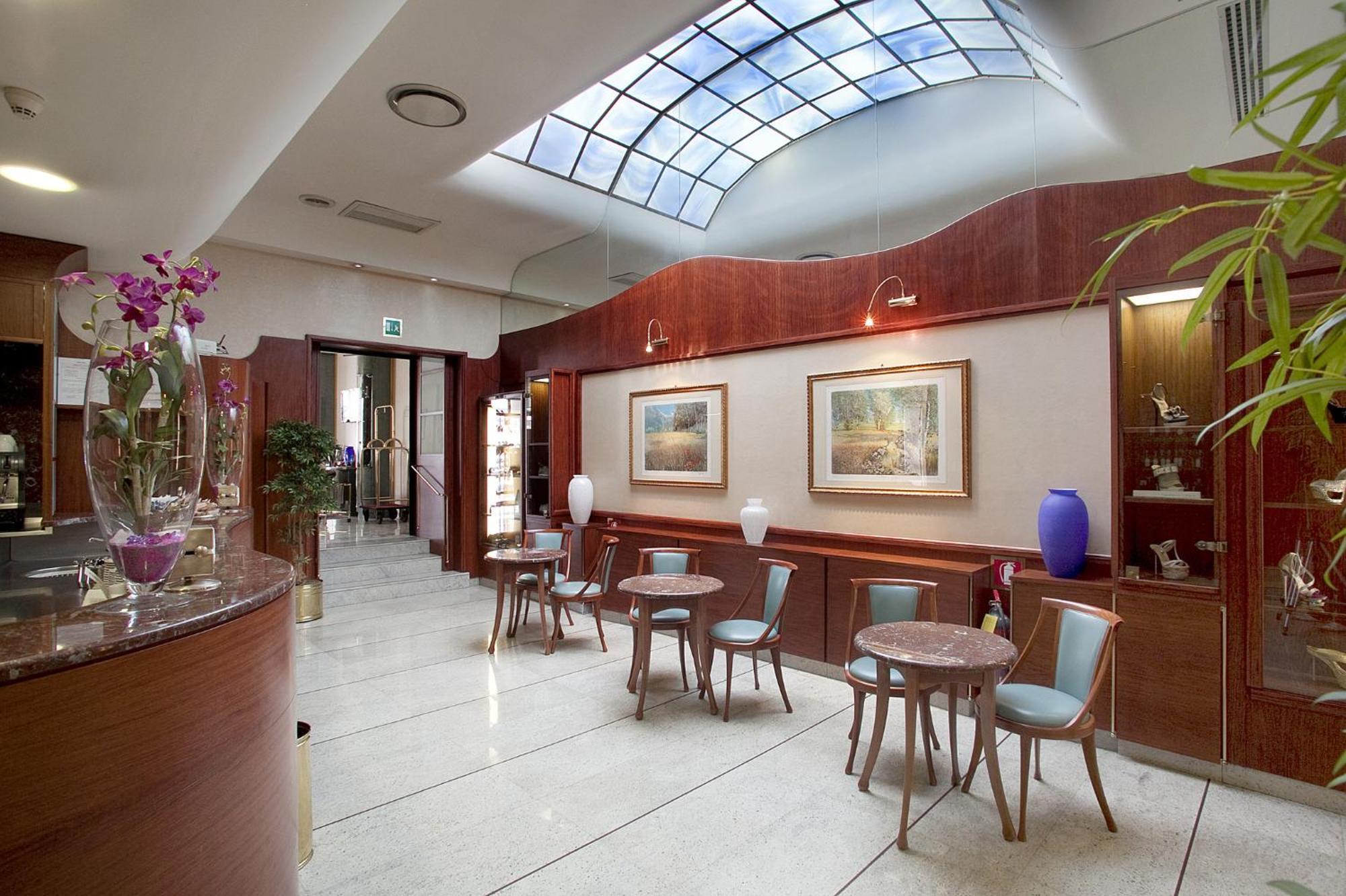 Palace Hotel Civitanova Marche Luaran gambar